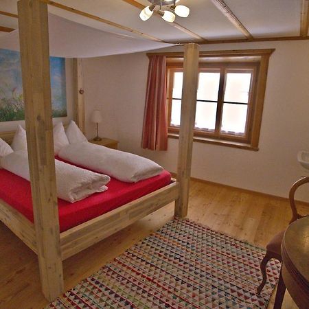 Bed and Breakfast Chasa Sassalba Lu Zewnętrze zdjęcie
