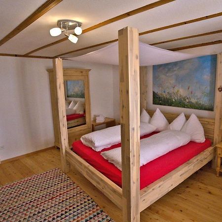 Bed and Breakfast Chasa Sassalba Lu Zewnętrze zdjęcie
